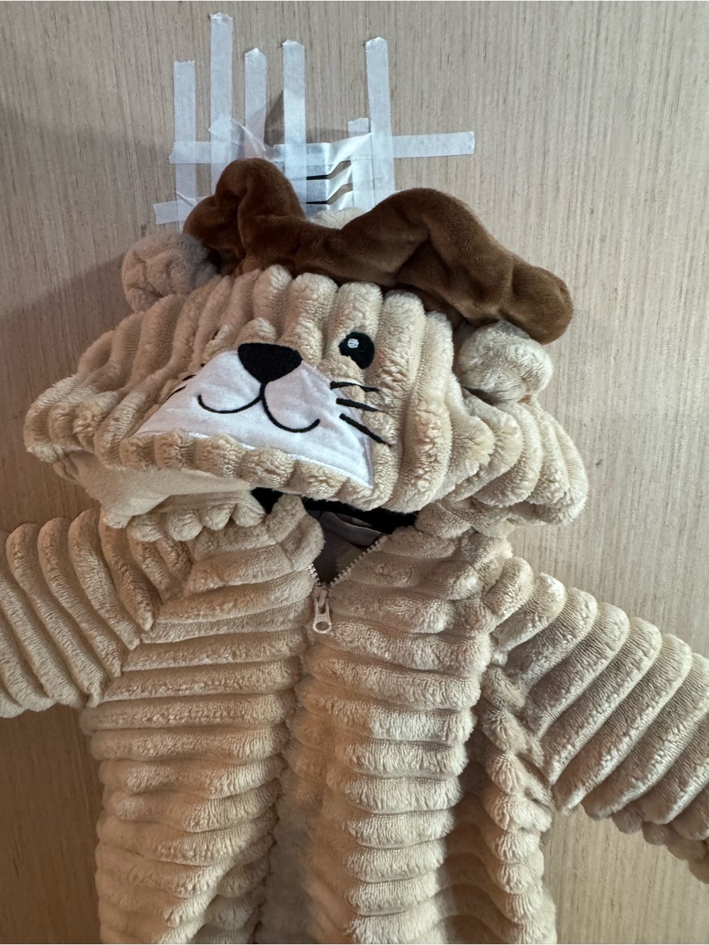 Koala baby Plush Corded Lion Infant One-Piece Romper Costume- Beige Size 6-9 M - Picture 3 of 6
